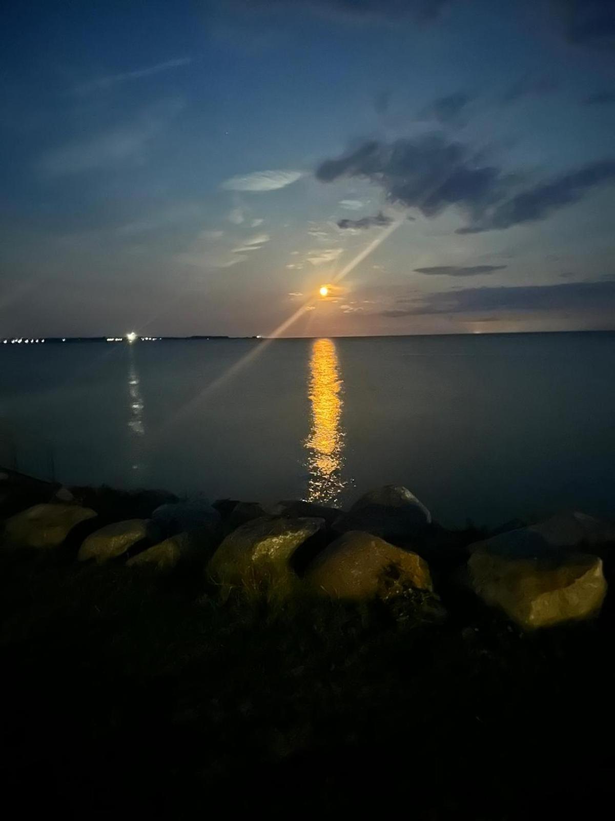 Wohnwagen Auf Dem Wulfenerhals Ca 150M Bis Zum Meer Fehmarn Exterior foto